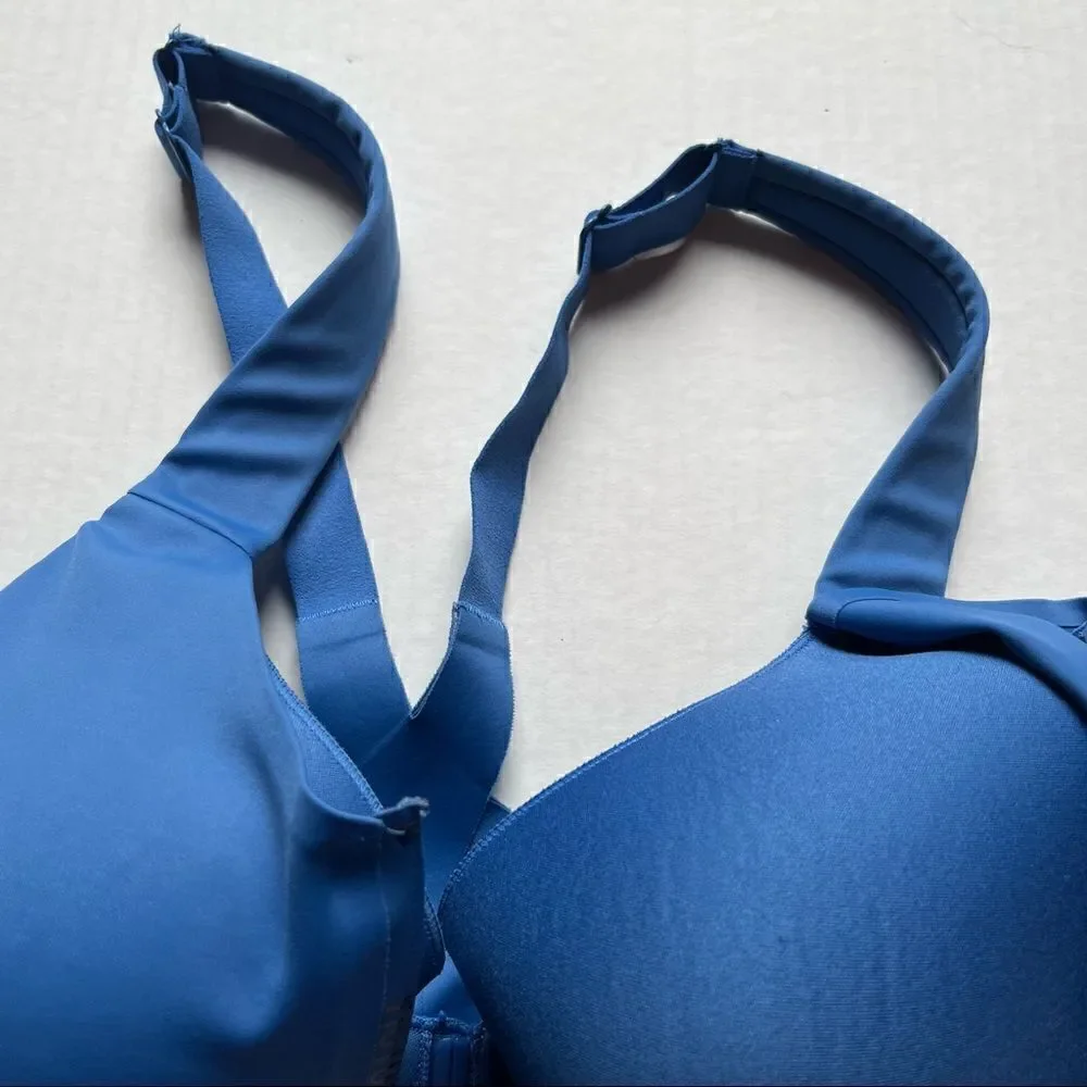 Victoria sport bra blue 32D padded underwire looks new zipper and clasp